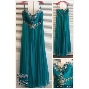 Mac Duggal Green Evening Gown